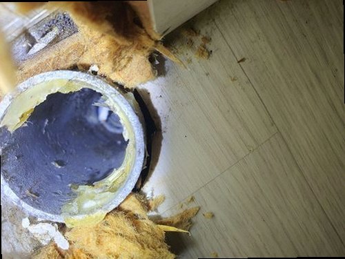 부여군 석성면 하수구막힘 배관 내부 상태를 확인하는 점검 과정